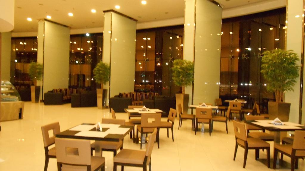 Grand Mayral Hotel El-Huber Dış mekan fotoğraf
