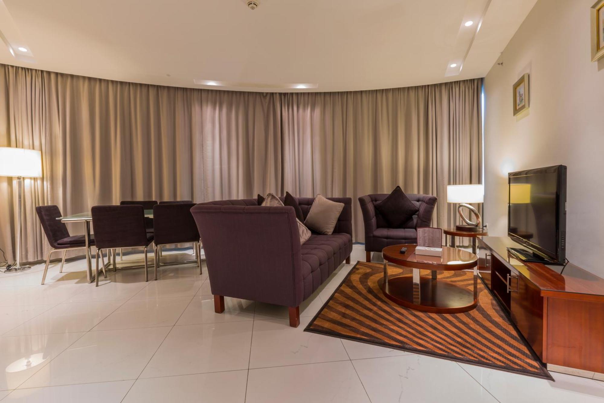 Grand Mayral Hotel El-Huber Dış mekan fotoğraf
