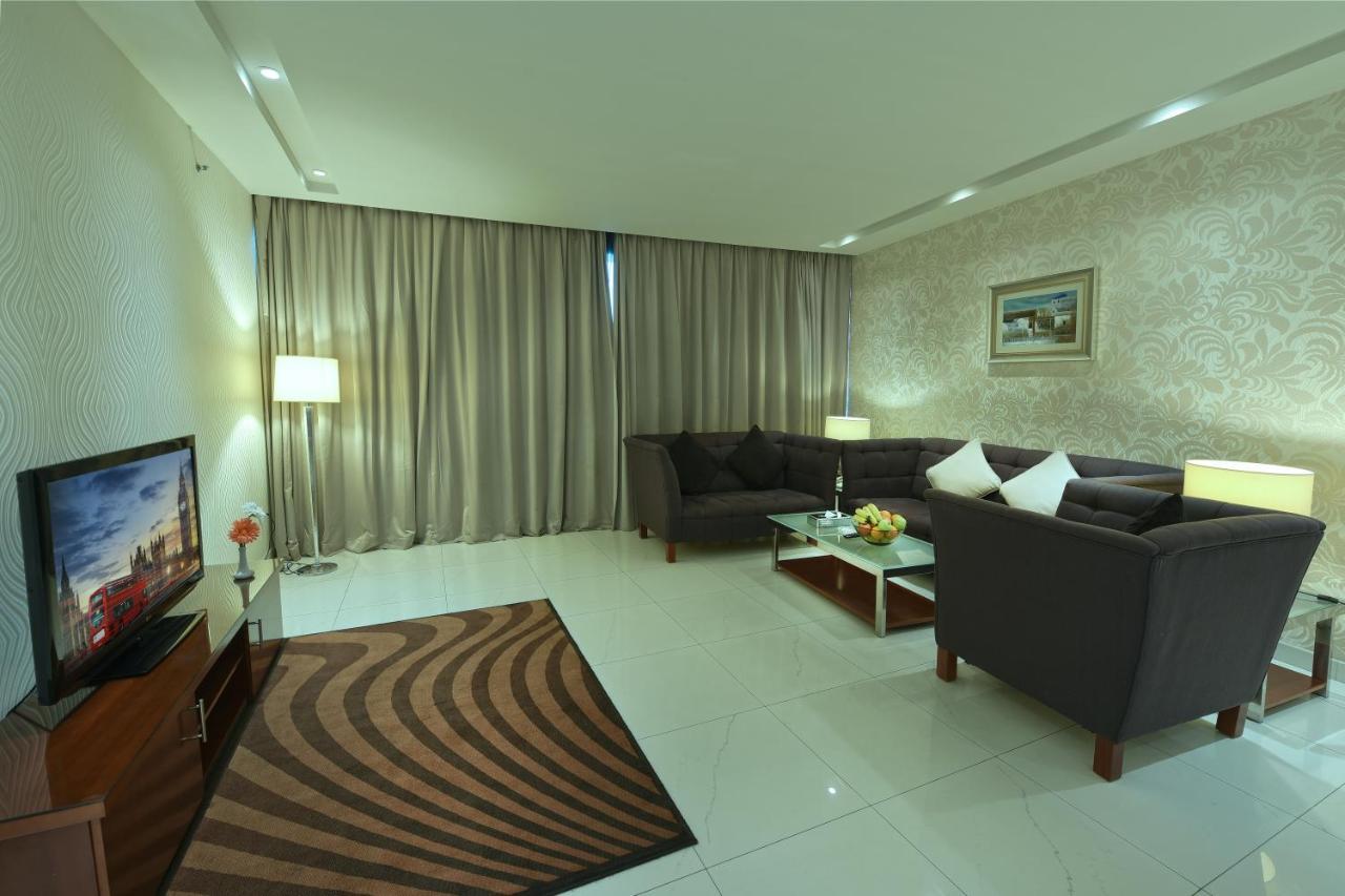 Grand Mayral Hotel El-Huber Dış mekan fotoğraf